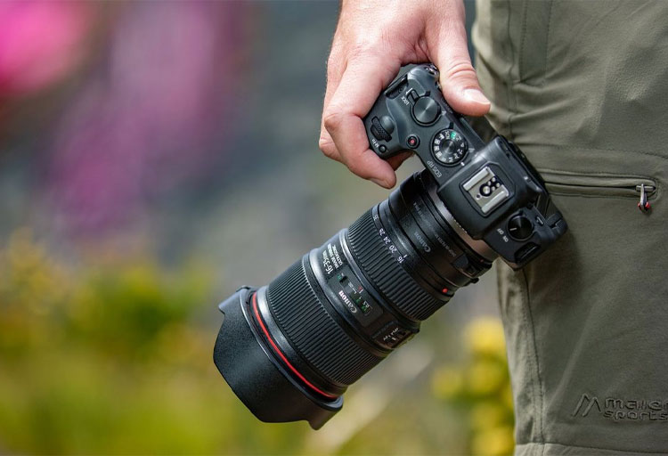دوربین DSLR