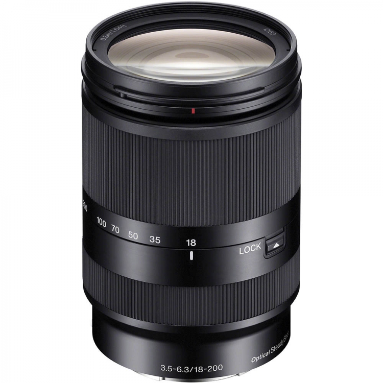 Sony EPZ 18-200 f/3.5-6.3