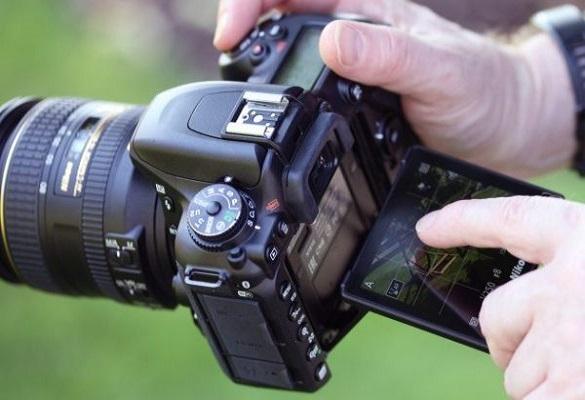 مقایسه دوربین کانن 80D و نیکون D7500
