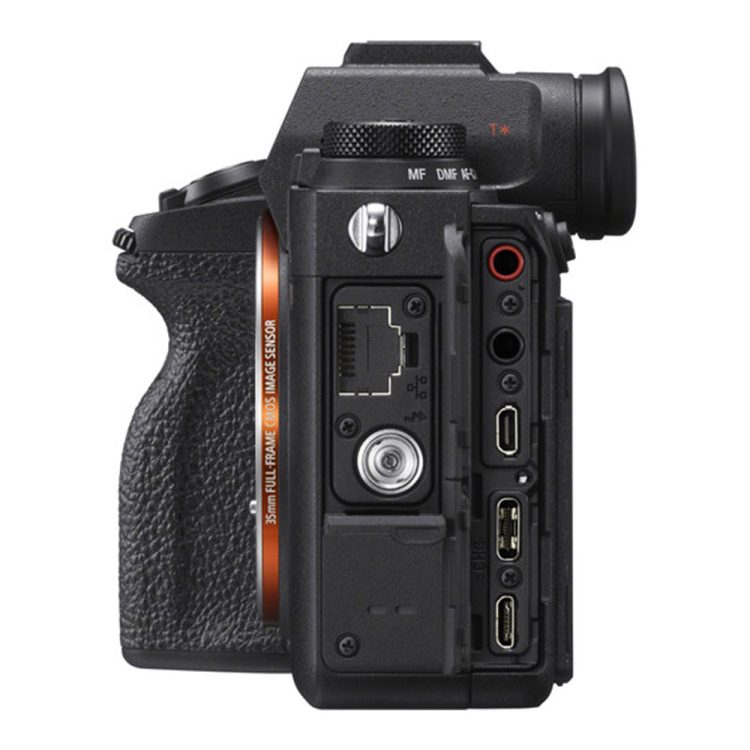 دوربین عکاسی سونی a9III بدنه