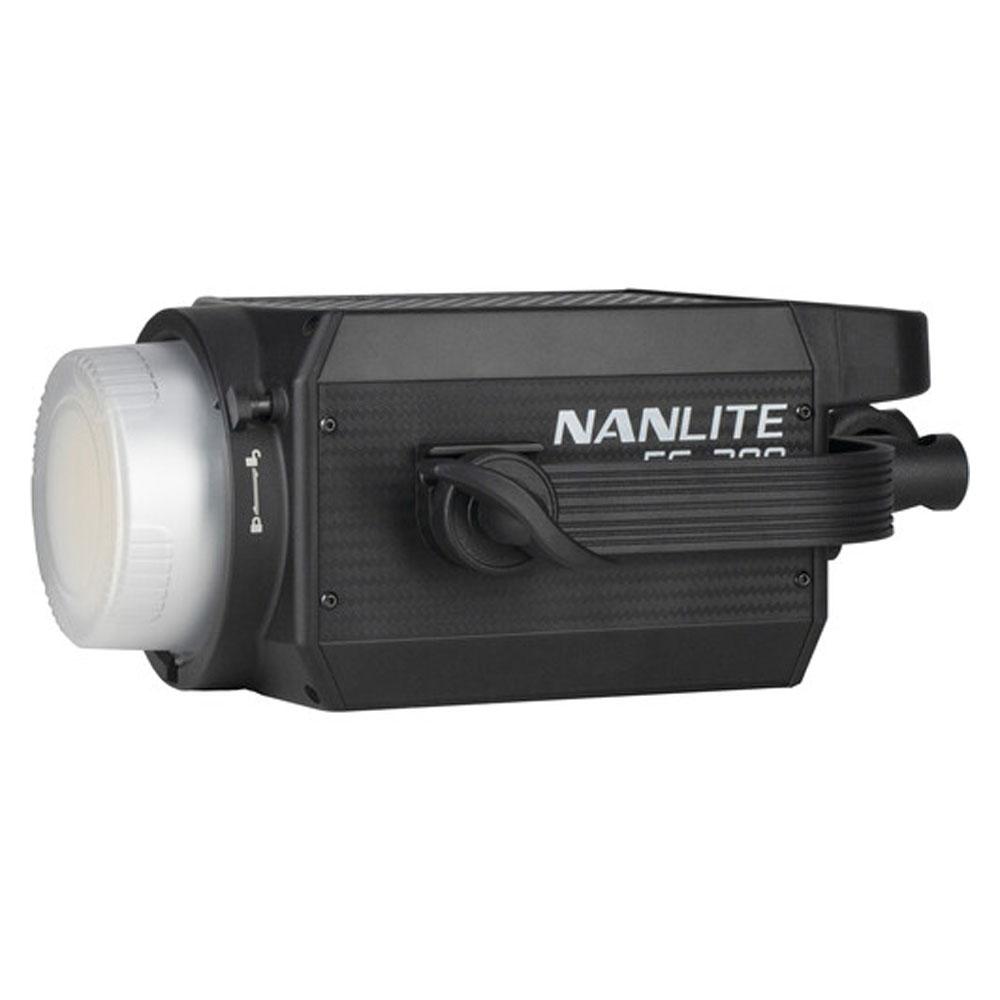 نور ال ای دی نانلایت Nanlite FS-200