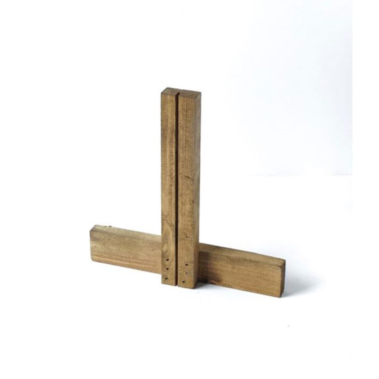 پایه چوبی نگهدارنده بک دراپ F 47