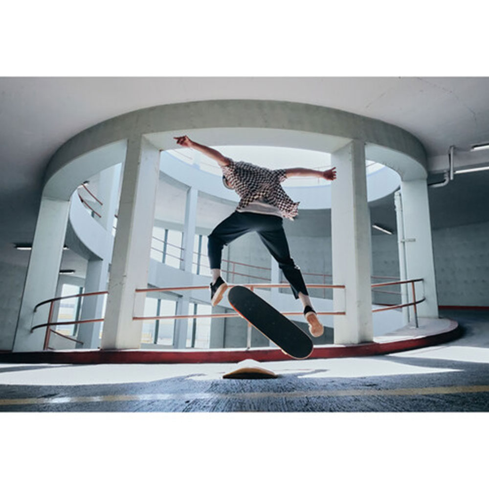 دوربین بدون آینه کانن Canon EOS R7 with 18-150mm Lens