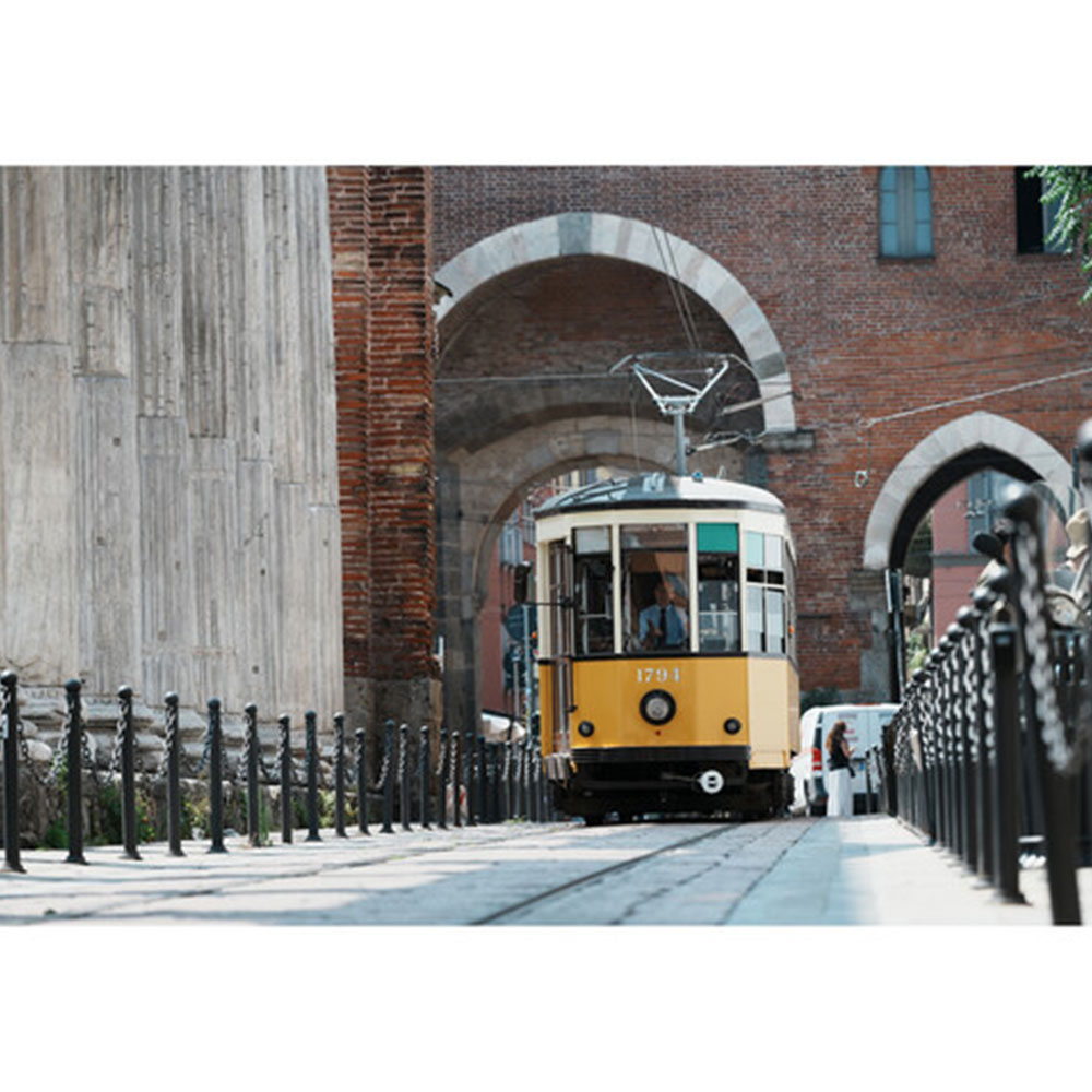 دوربین عکاسی بدون آینه سونی Sony a7C II Mirrorless with 28-60mm Lens نقره ای