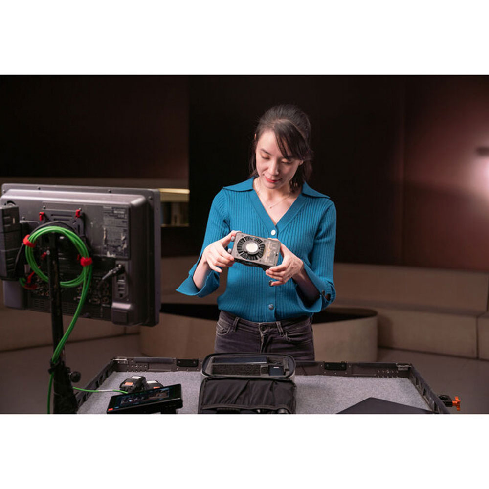 کیت ویدئو لایت ژیون Zhiyun MOLUS X100 Bi-Color Pro Kit