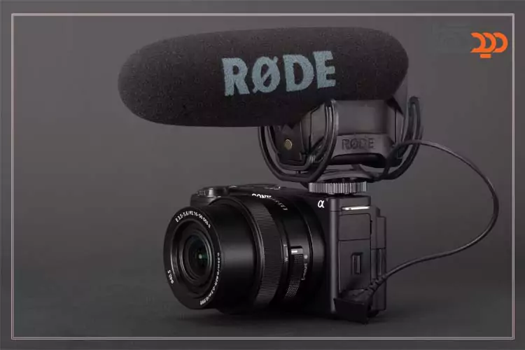 آنالیز و مقایسه دوربین ZV-E10 II با دوربین کانن R100